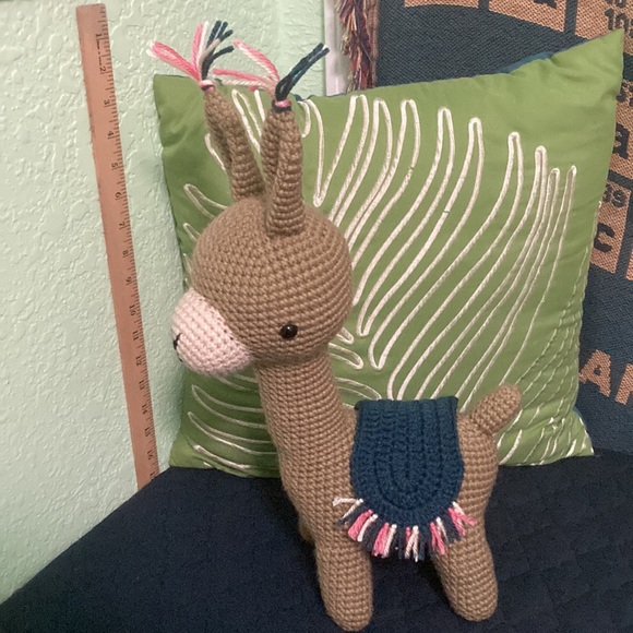 Crochet llama - Picture 12 of 16